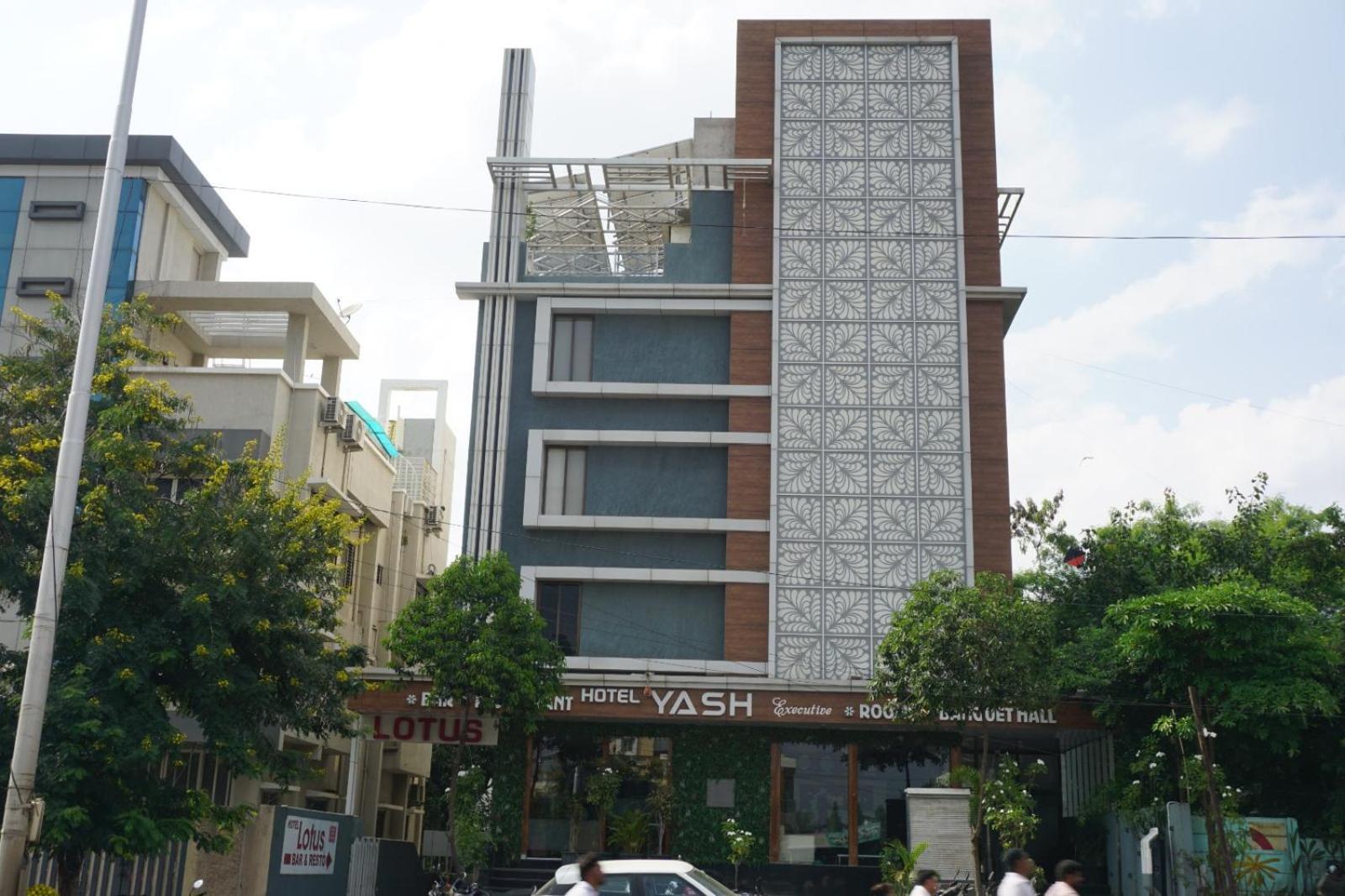 Hotel Yash Executive Aurangabad  Exterior foto